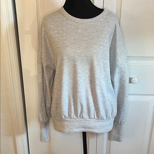 Evereve Puffed Sleeve Light Gray Crewneck Sweatshirt Size Medium Snap Cuffs